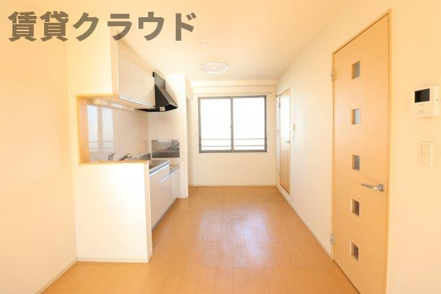 ハーバーシティ　ビオラの居間・リビング|こちらのリビングで趣味の時間をお楽しみください