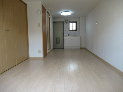 【居間・リビング】 | セジュール八戸ノ里（八戸ノ里賃貸） | 洋室です