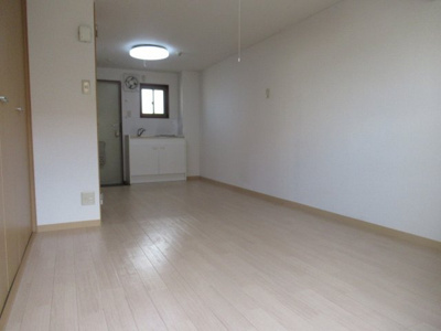 【居間・リビング】 | セジュール八戸ノ里（八戸ノ里賃貸） | 洋室です