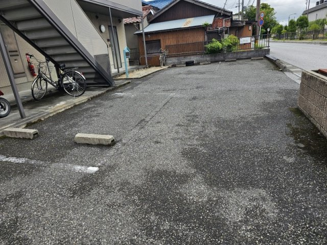 グランシードの駐車場