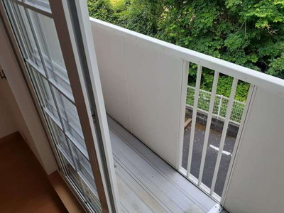 【バルコニー】 | ラゼル山王Ⅱ