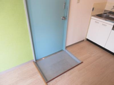 バルーンクラブ2の玄関