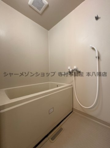 ボンメゾンＫの洗面所|独立洗面台はマストアイテム♪