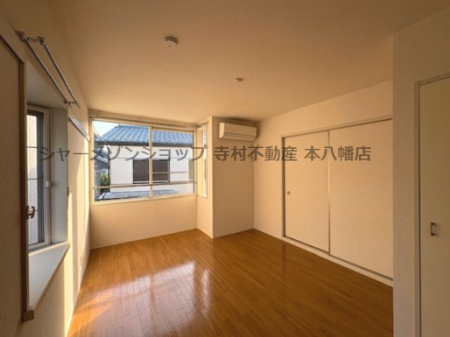 ボンメゾンＫの寝室|洋室6帖♪