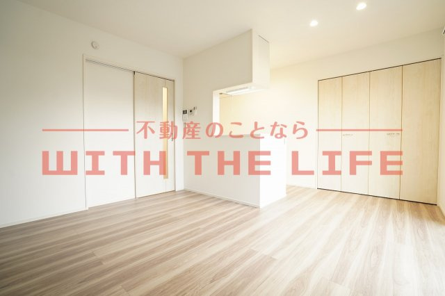 ルシェラン【キャッシュバック対象物件】の居間・リビング|ゆったりとした居間です