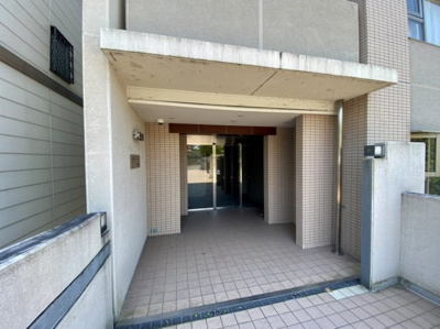 【エントランス】 | ジョイフルライフ緑地公園