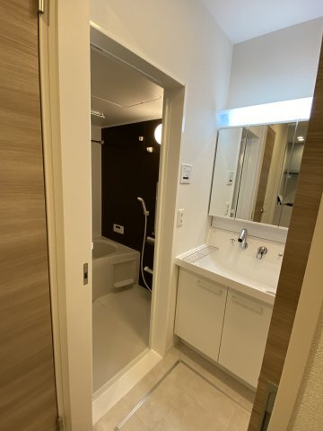 スマイルオンの独立洗面台