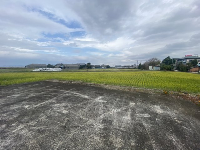 【外観】 | 八代市鏡町鏡村　土地　 | 建築条件なし813坪！事業用地としていかがですか☆お店用の広い駐車場を確保することもできます(^^♪