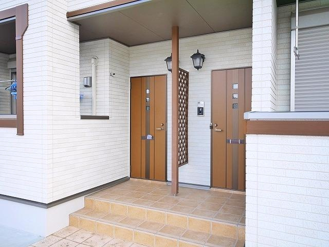 グラン　ジュテのエントランス|落ち着いたエントランスです