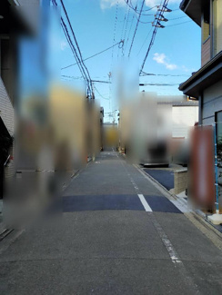 【前面道路含む現地写真】