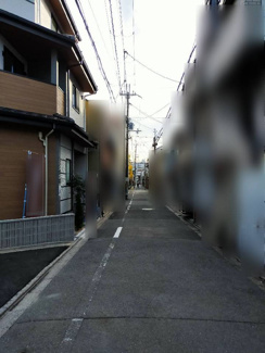 【前面道路含む現地写真】