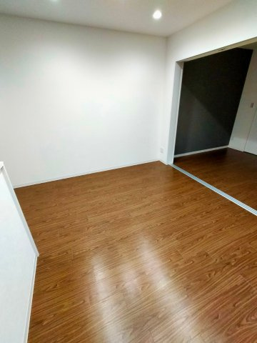 【寝室】 | ルミナス岩田町