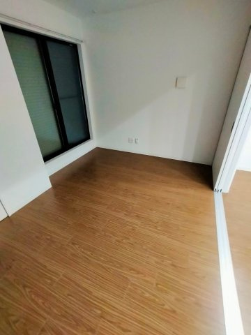 【洋室】 | ルミナス岩田町