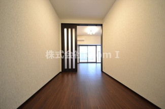 【洋室】 | プレジオ鎗屋町 | 個人の部屋や寝室として使える洋室です