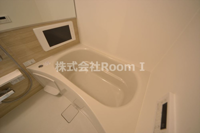 【浴室】 | プレジオ鎗屋町 | お風呂で日々の疲れを落としましょう