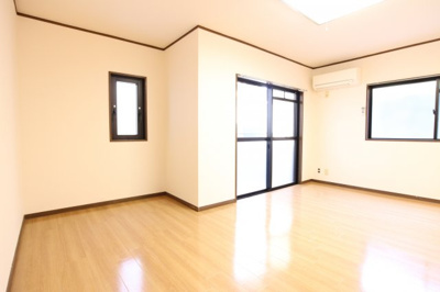 【居間・リビング】 | 垂水ハイツ