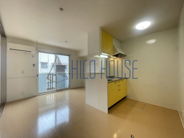 アベイユガーデンの居間・リビング