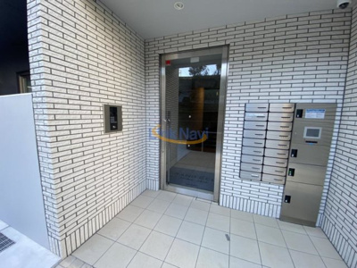 【エントランス】 | グランエクラドーム前