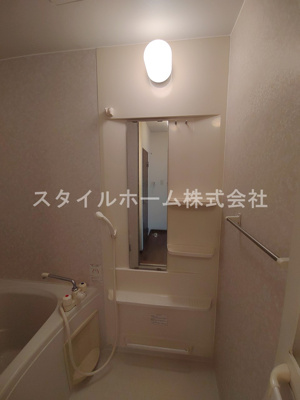 【浴室】 | グリーンステージ藤沢Ⅱ | 別部屋写真です。