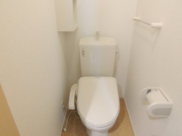 ボンヌシャンス　Ｂのトイレ|トイレ