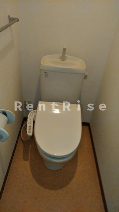 ブルームコートの居間・リビング|温水洗浄暖房便座