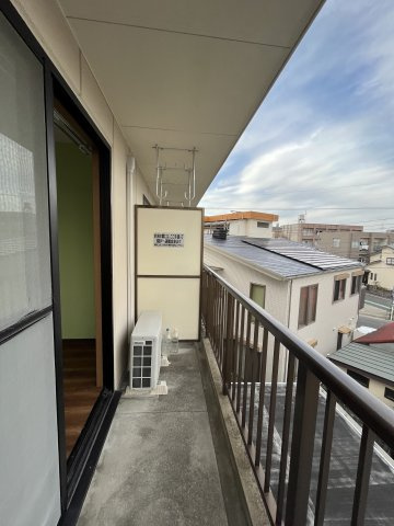 静コーポのバルコニー