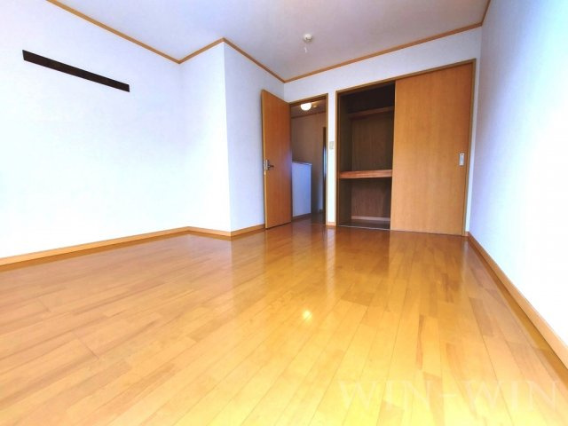 アウローラ Ｂの洋室
