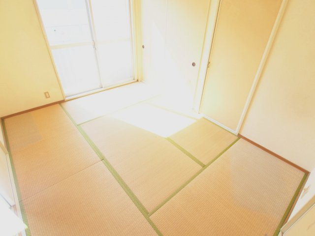 メゾン88の和室