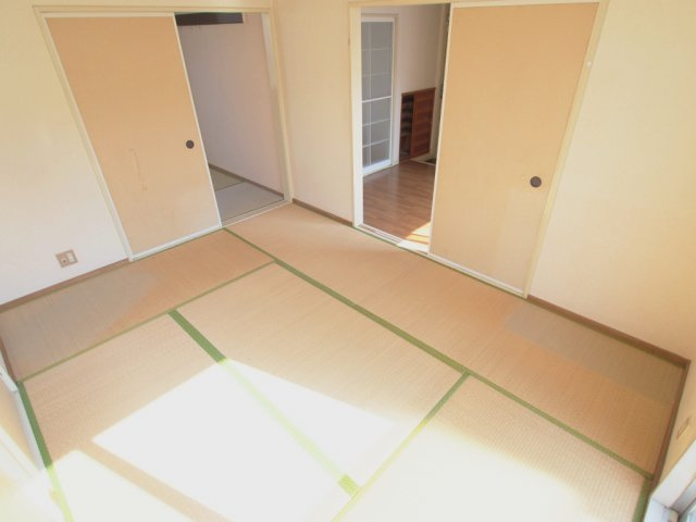 メゾン88の和室