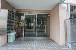 【エントランス】