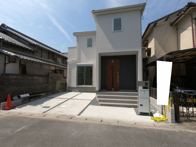 ◆限定１区画◆２沿線利用可能！省エネ給湯器エコジョーズ搭載の４ＬＤＫ♪リナージュ精華町菱田２２-１期の外観|外観