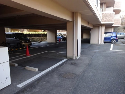 【駐車場】 | グレイス二日市壱番館