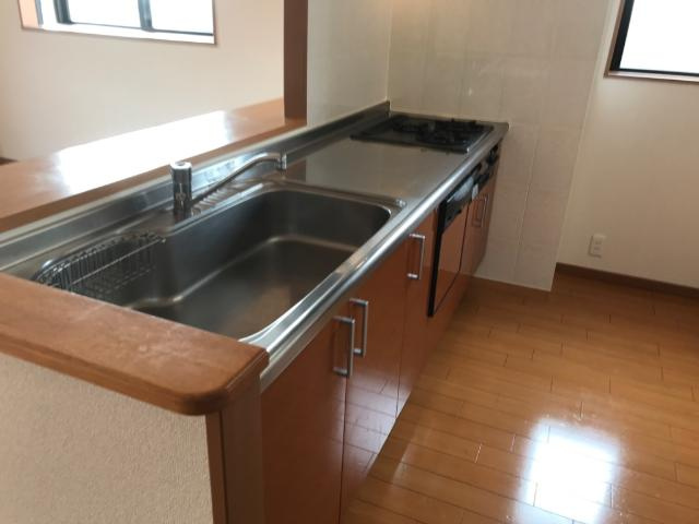 原田様メゾネット　Ａ棟のキッチン|キッチン