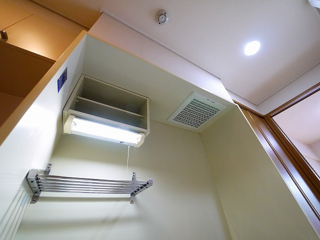 オーキッドあやめ池のキッチン|キッチン収納です