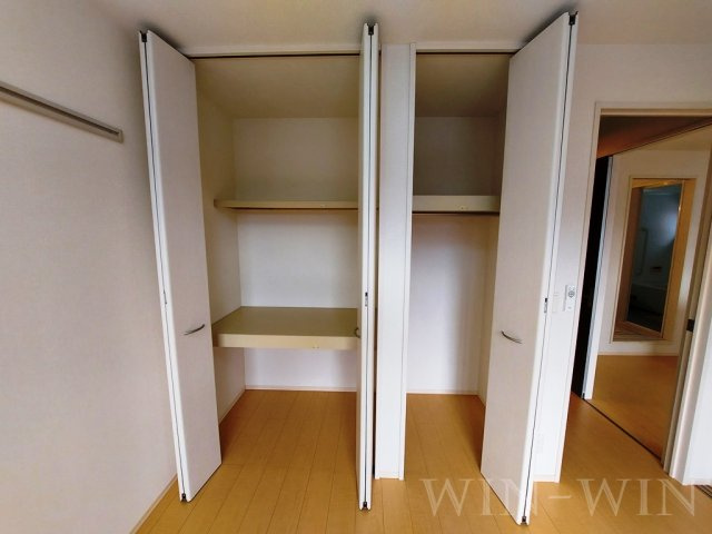 レジデンス芦原 B棟の収納