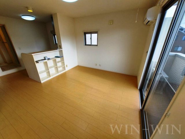 レジデンス芦原 B棟の居間・リビング