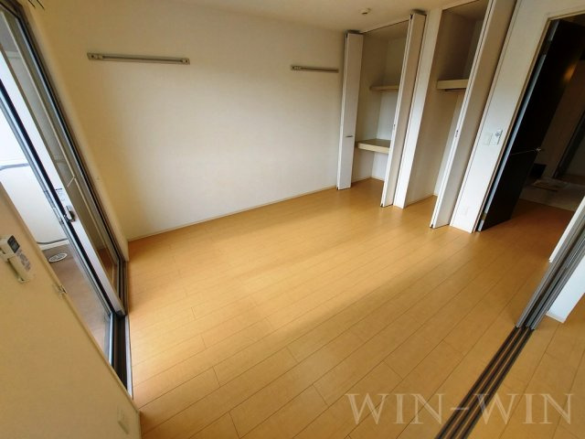 レジデンス芦原 B棟の寝室