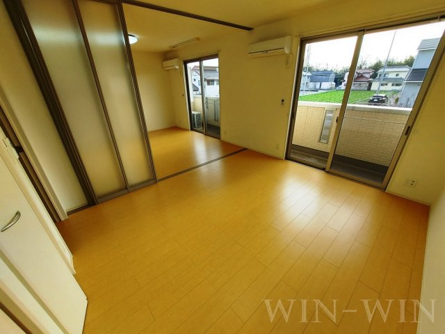 レジデンス芦原 B棟の寝室