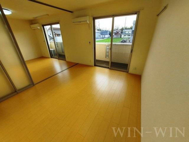 レジデンス芦原 B棟の寝室