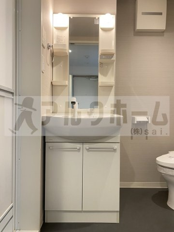 ルネッサ八尾南の独立洗面台