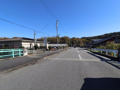 【前面道路含む現地写真】 | 岡崎市箱柳町字猫沢土地