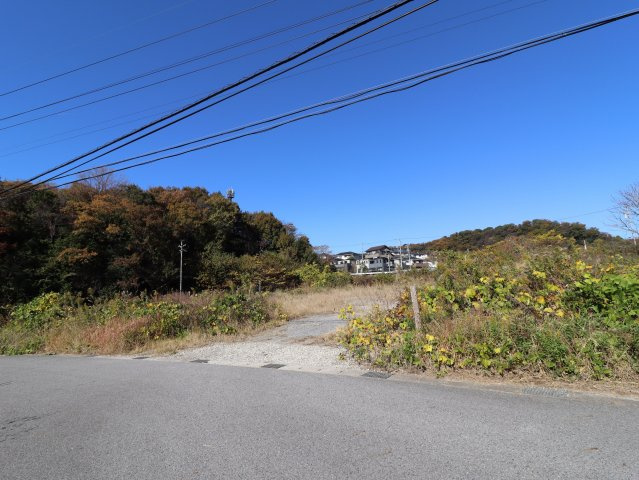 岡崎市箱柳町字猫沢土地の前面道路含む現地写真