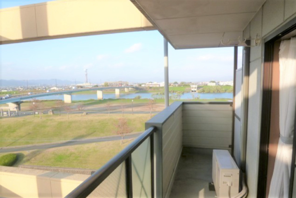 久留米市東櫛原町の賃貸マンションのバルコニー|広々としたバルコニーです