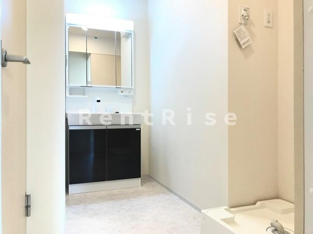 サウザンド クレーンの洗面所|洗面