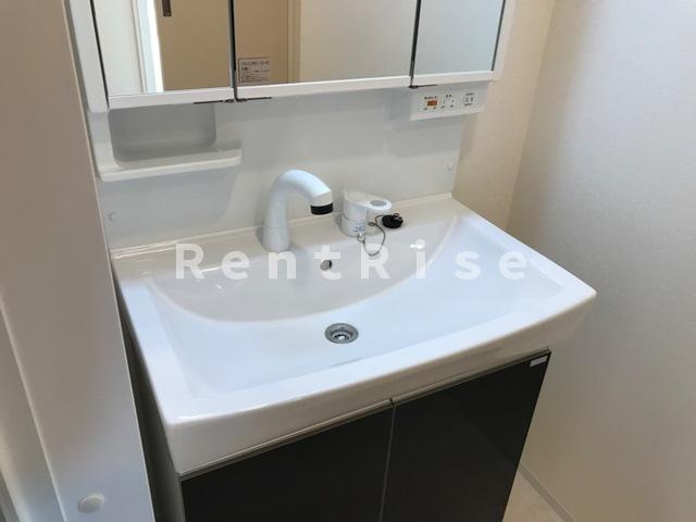 サウザンド クレーンの洗面所|洗面