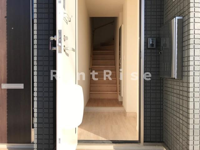 サウザンド クレーンの玄関|玄関