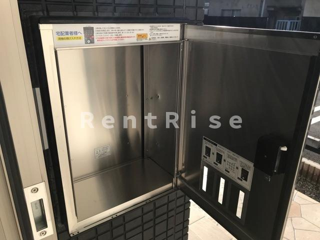 サウザンド クレーンの展望|宅配ボックス