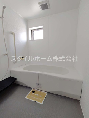 【浴室】 | レジデンス芦原Ｂ棟 | 別部屋写真です。