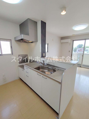 【キッチン】 | レジデンス芦原Ｂ棟 | 別部屋写真です。