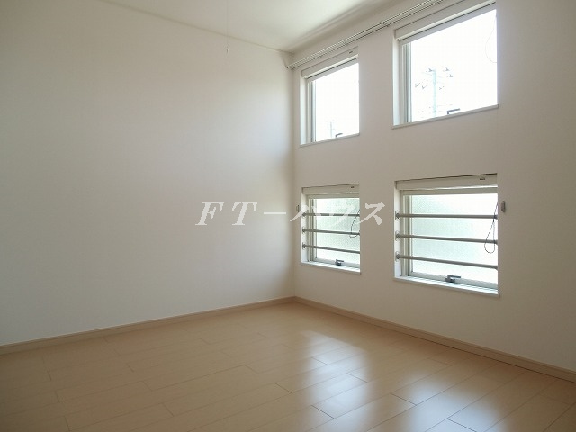 プラウド幕張本郷Ⅵの寝室